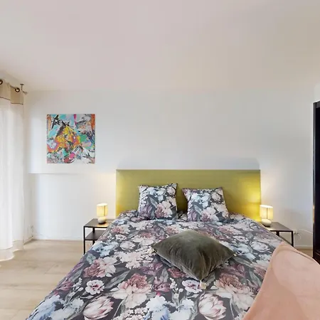 公寓 Les Beaux Arts - Prive 65 M2- Terrasse Et Parking Couvert - Wifi 梅斯