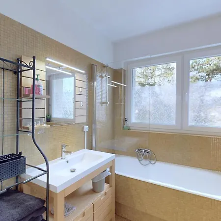 Les Beaux Arts - Prive 65 M2- Terrasse Et Parking Couvert - Wifi * 梅斯